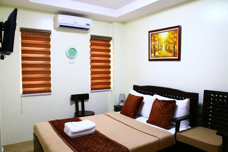 Brownwood Resort & Hotel image