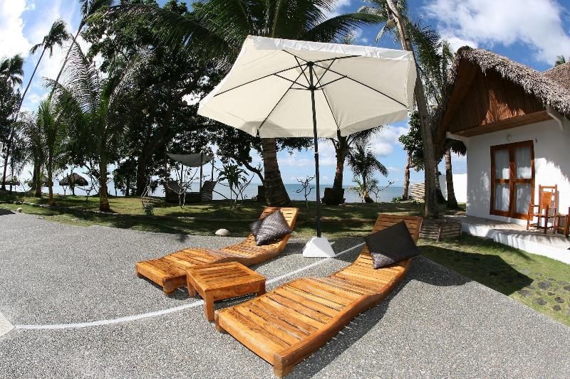 Elysia Beach Resort — exterior view