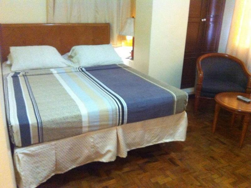 Tondaligan Beach Hotel image