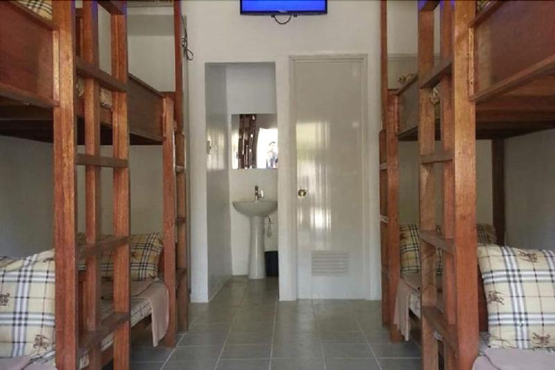 Brizo Hotel And Beach Resort image