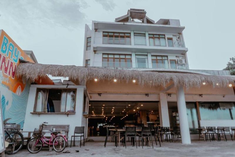 Bay's Inn image