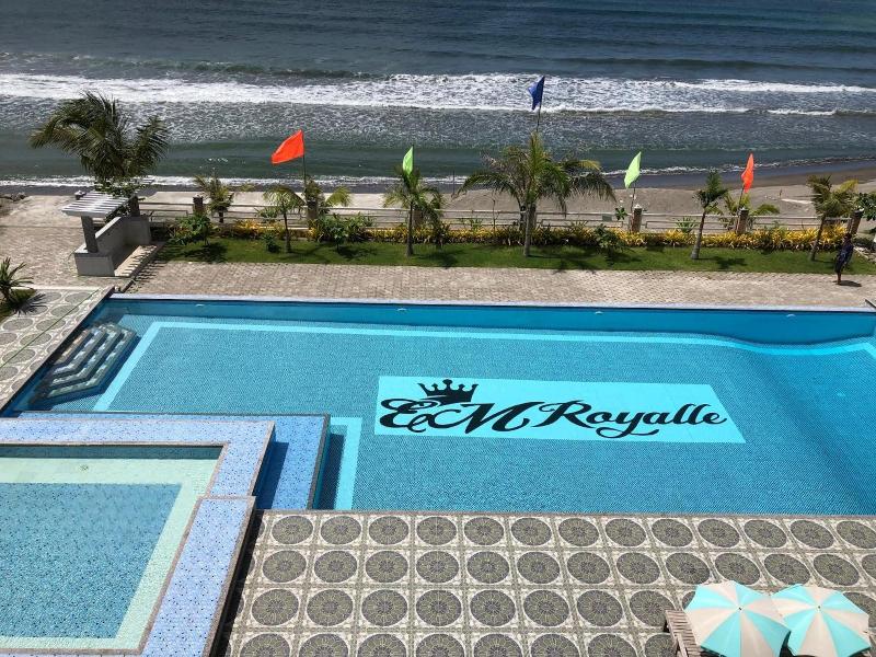 EM Royalle Hotel & Beach Resort image