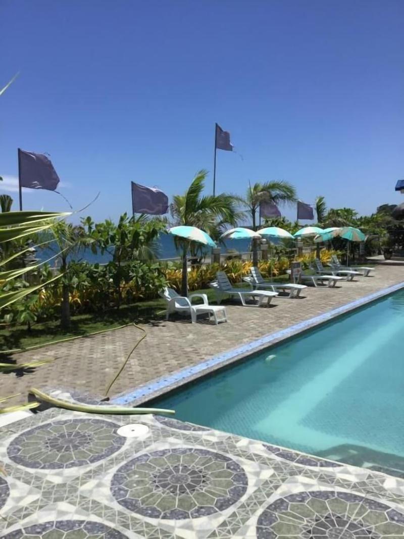 EM Royalle Hotel & Beach Resort image