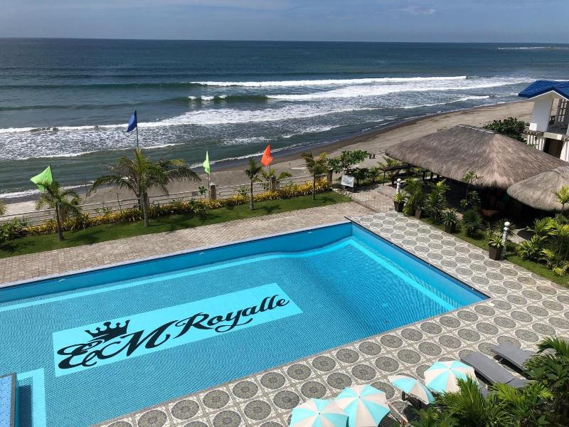 EM Royalle Hotel & Beach Resort image