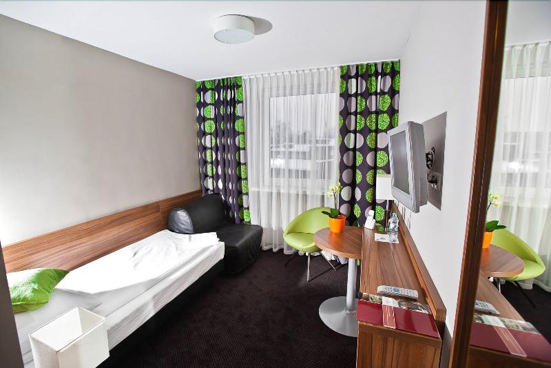 Hotel Tarnovia image