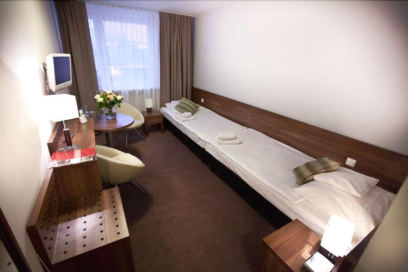 Hotel Tarnovia image