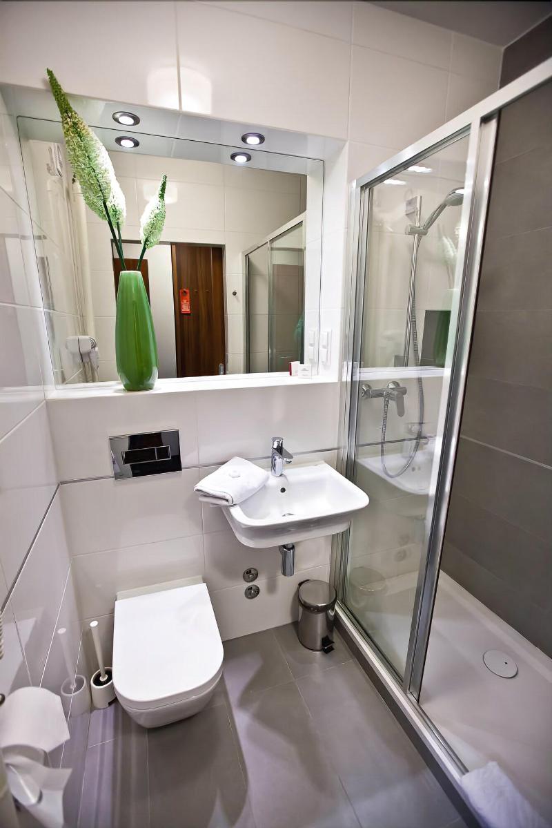 Hotel Tarnovia image