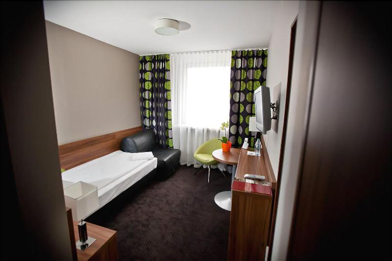 Hotel Tarnovia image