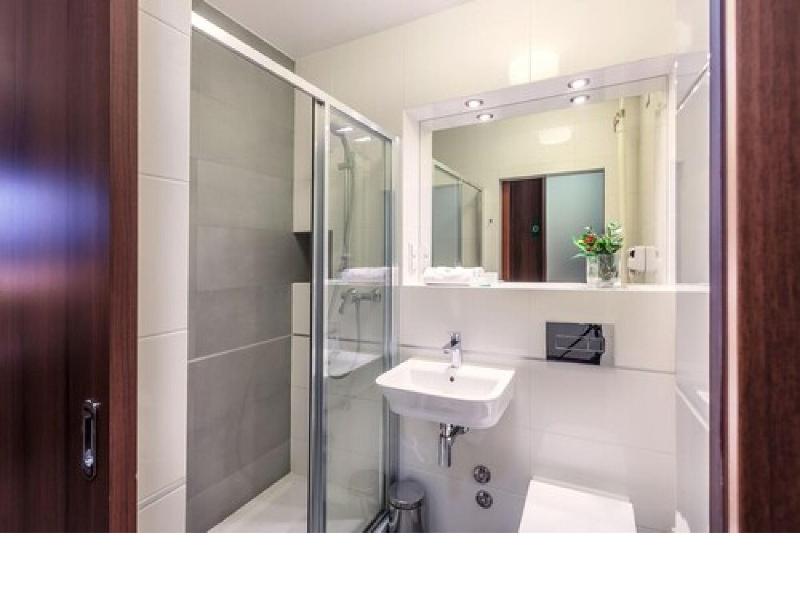 Hotel Tarnovia image