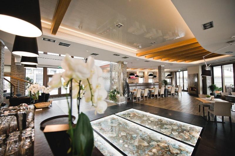 Molo Resort Hotel image
