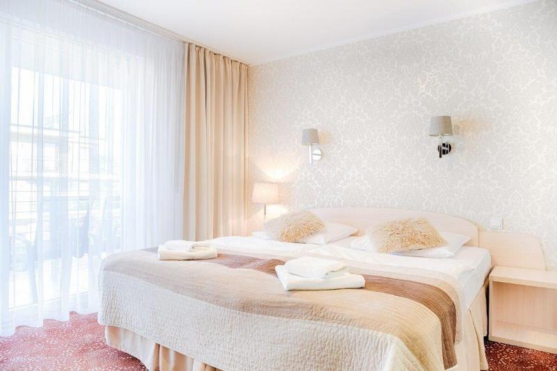Dom Kuracyjny Hotel Messa image