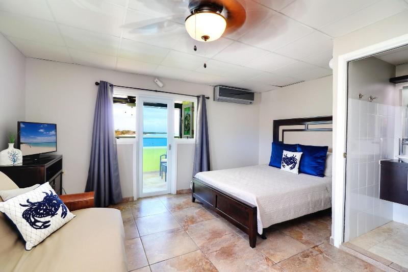 Rooms Boutique by Annie's image