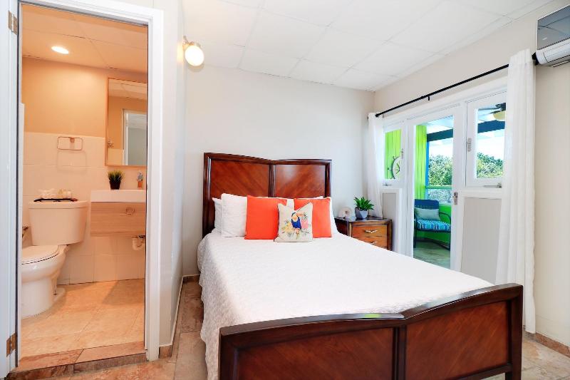 Rooms Boutique by Annie's image
