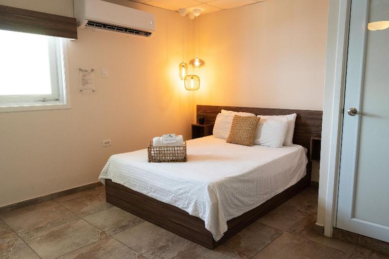 Rooms Boutique by Annie's image