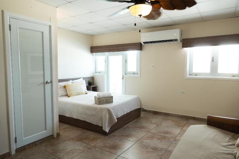 Rooms Boutique by Annie's image