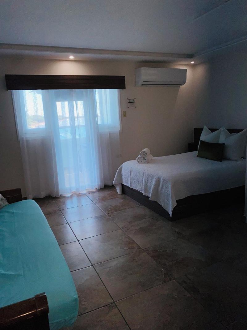 Rooms Boutique by Annie's image