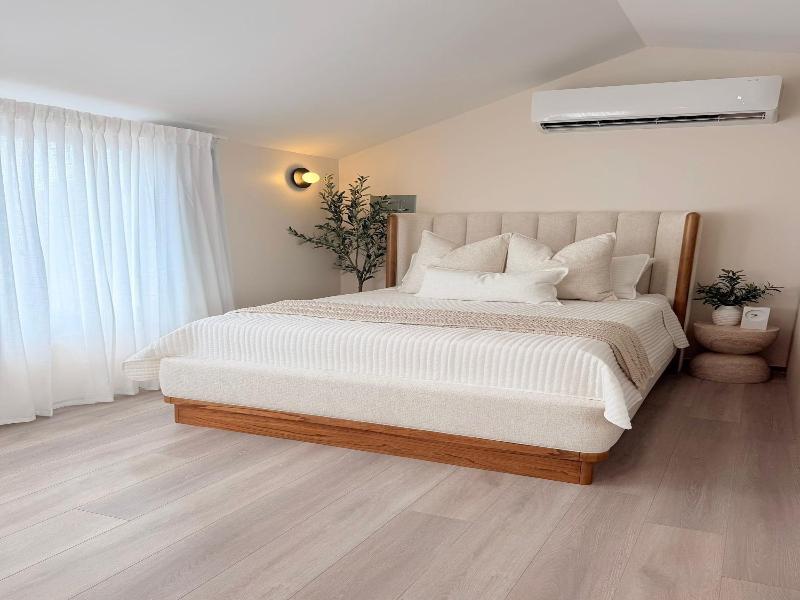 Rooms Boutique by Annie's image