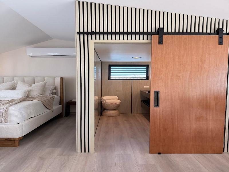 Rooms Boutique by Annie's image