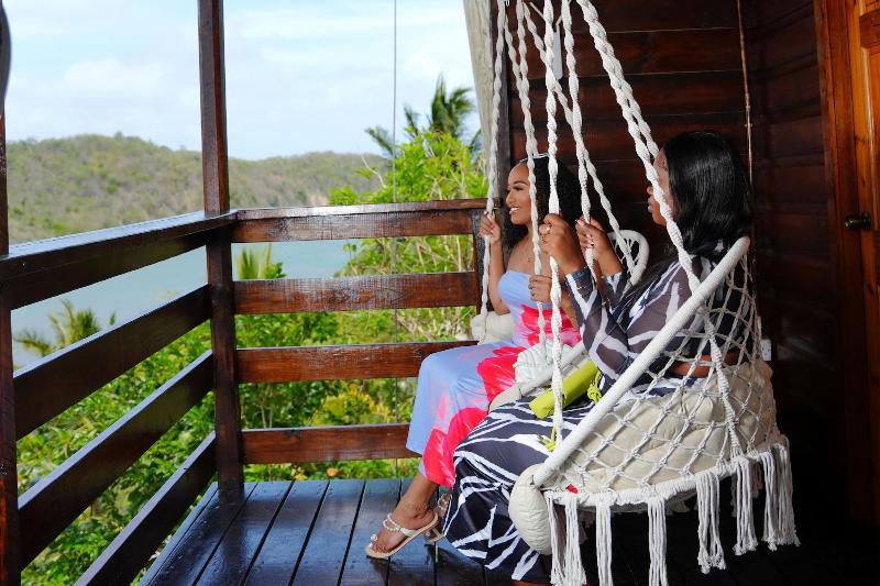 Spice Bay Suites image