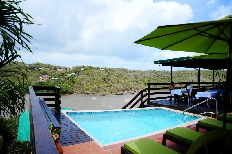 Spice Bay Suites image