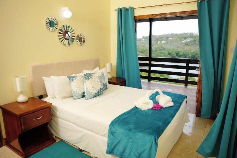 Spice Bay Suites image