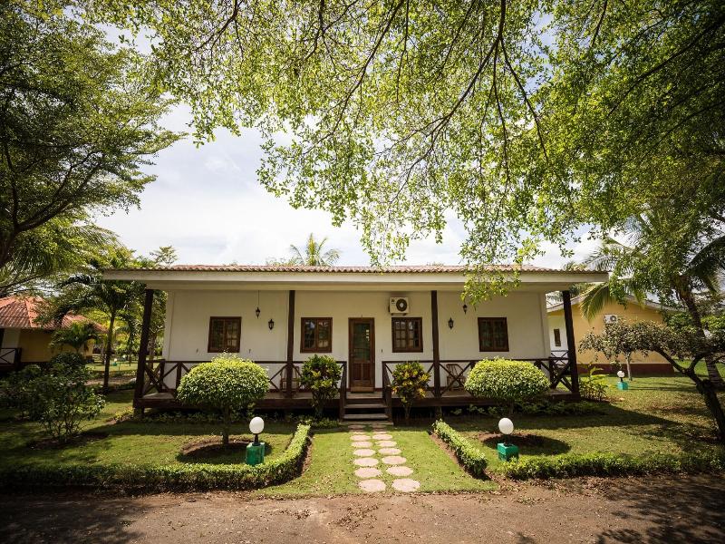 Hotel Praia image