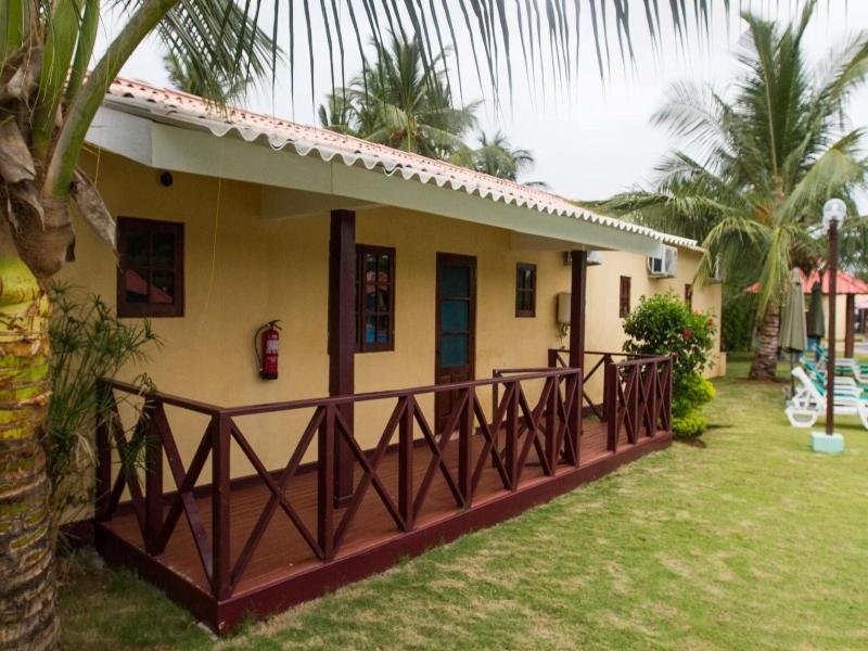 Hotel Praia image