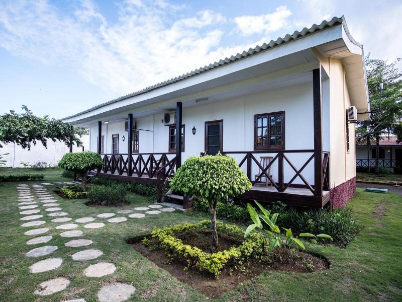 Hotel Praia image