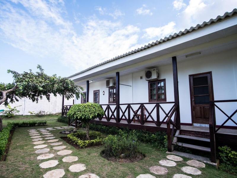 Hotel Praia image