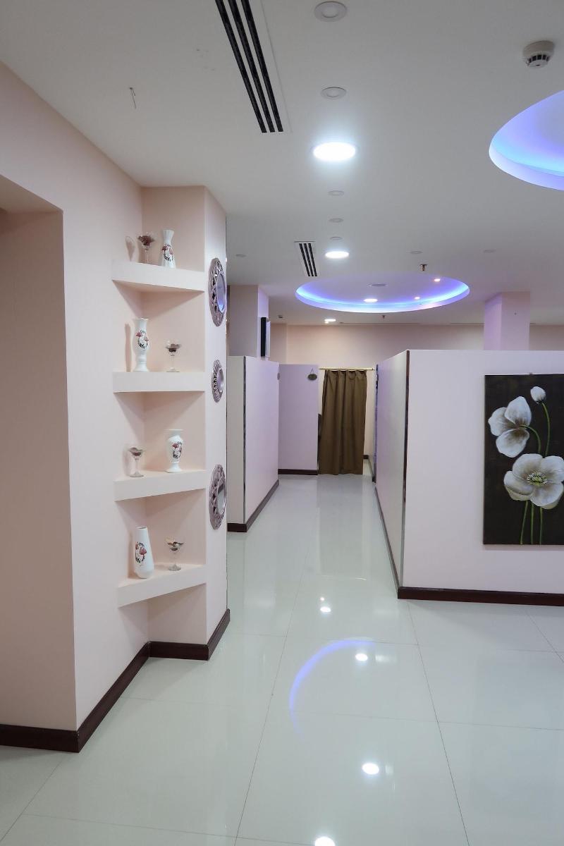 Lotus Hotel