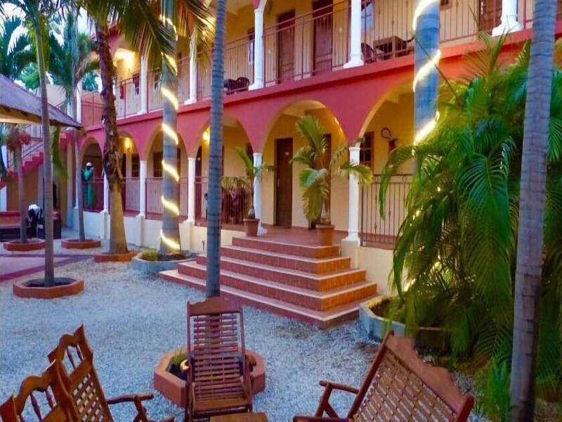 Hotel Le Flamboyant image