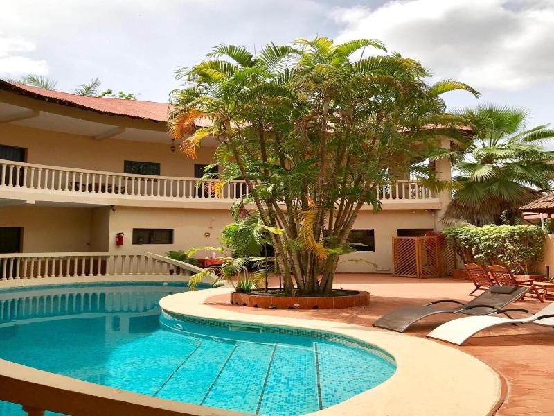 Hotel Le Flamboyant image