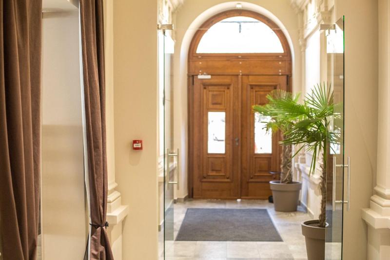 Hotel Grand Hedonist image