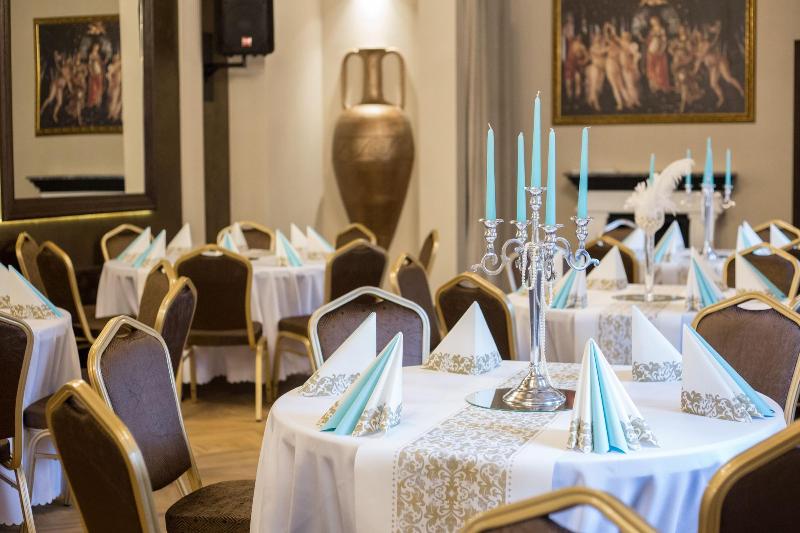 Hotel Grand Hedonist image
