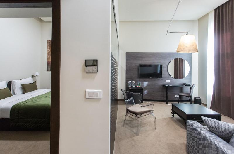 Hotel Grand Hedonist image
