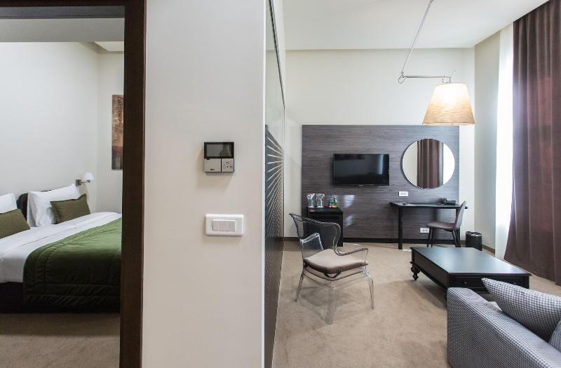 Hotel Grand Hedonist image