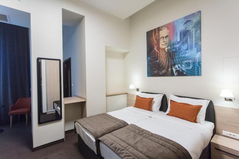 Hotel Grand Hedonist image
