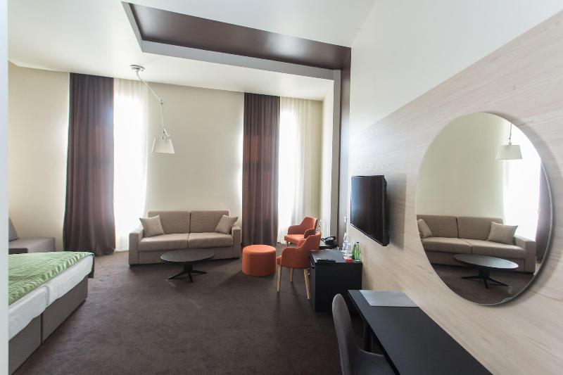 Hotel Grand Hedonist image