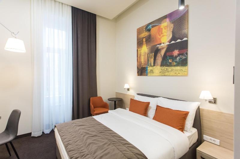 Hotel Grand Hedonist image