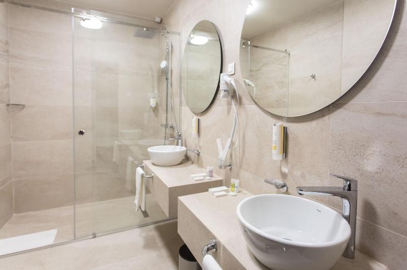 Hotel Grand Hedonist image
