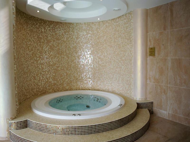 Hotel Galanta image