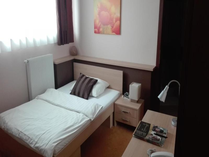 Hotel Galanta image