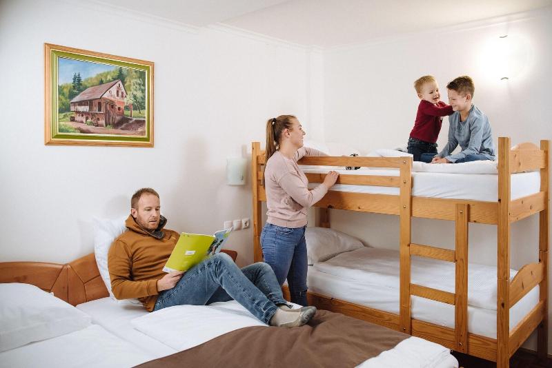 Hotel Reaktiv image