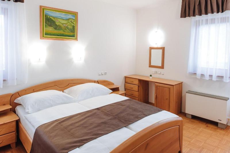 Hotel Reaktiv image