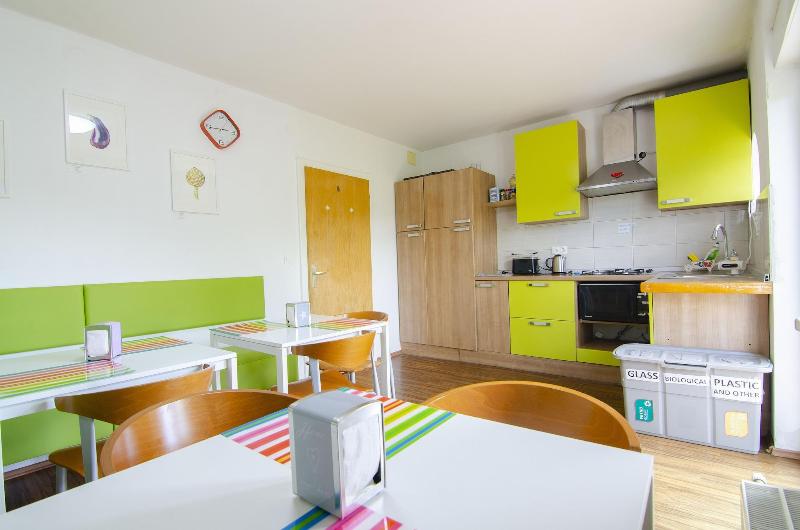 Family Guesthouse Greenslo image
