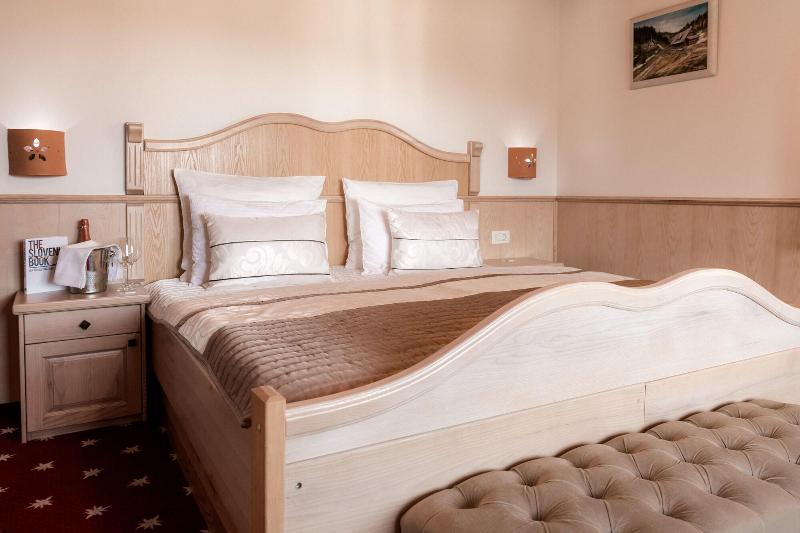 Hotel Planinka image