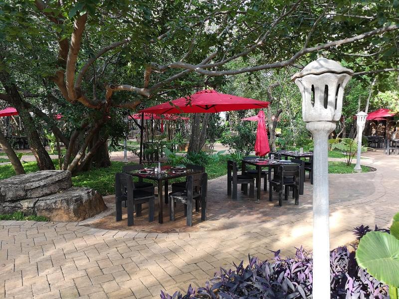 Excalibur Boutique Hotel image