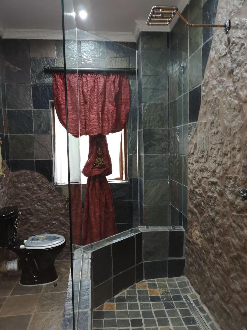 Excalibur Boutique Hotel image