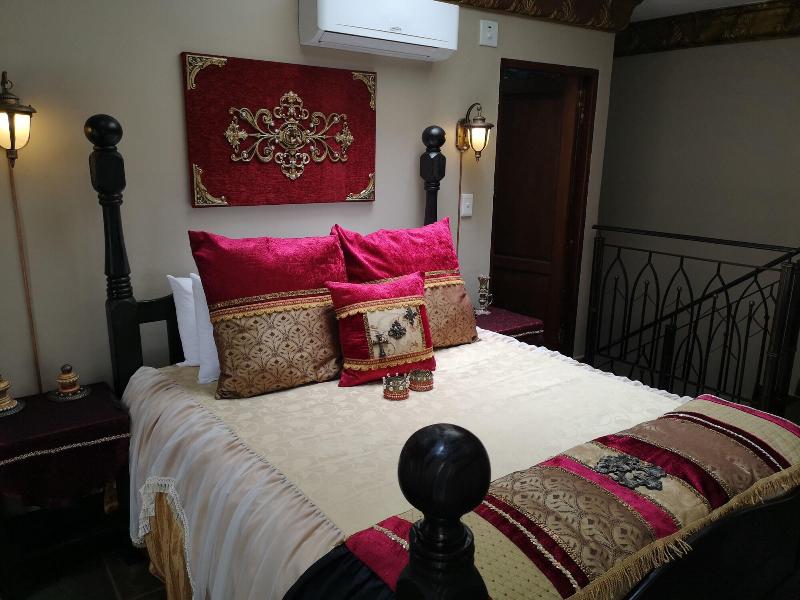 Excalibur Boutique Hotel image