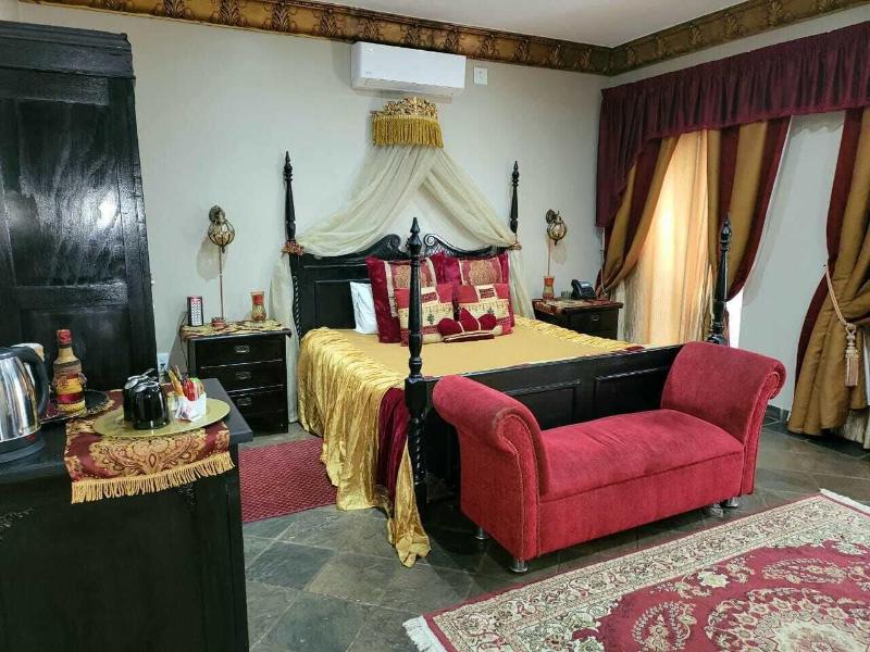 Excalibur Boutique Hotel image
